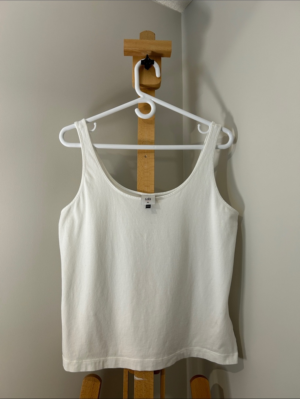 Cabi | Charm Tank Top in White | Size XL